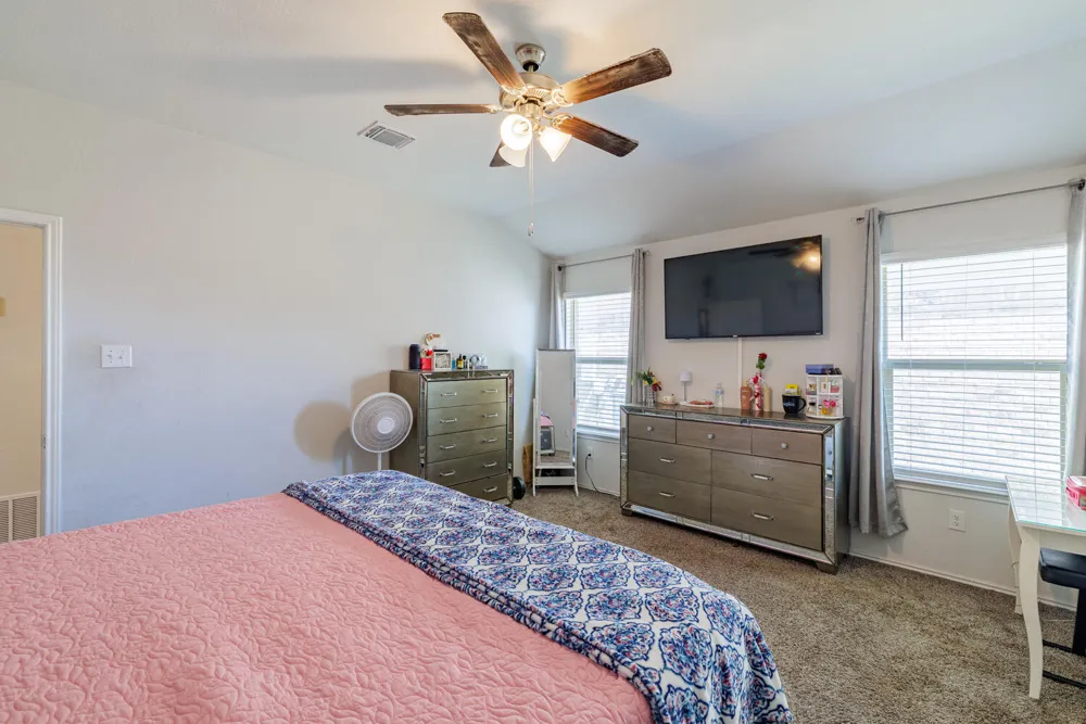 302 Paddock Lane Killeen, TX 76542