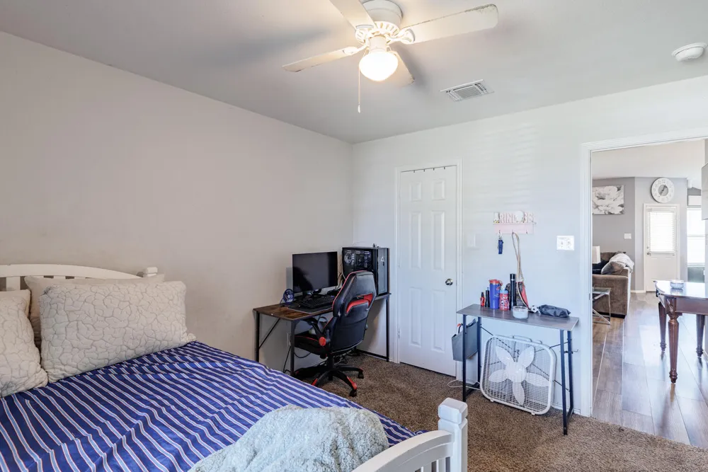 302 Paddock Lane Killeen, TX 76542