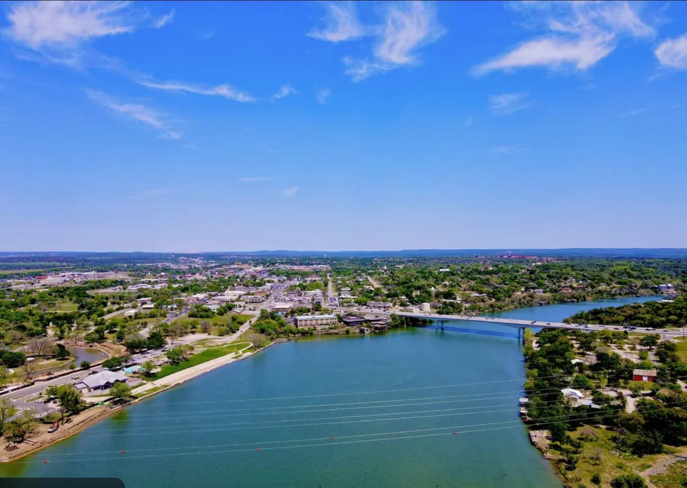 609 Norwood Drive Marble Falls, TX 78654