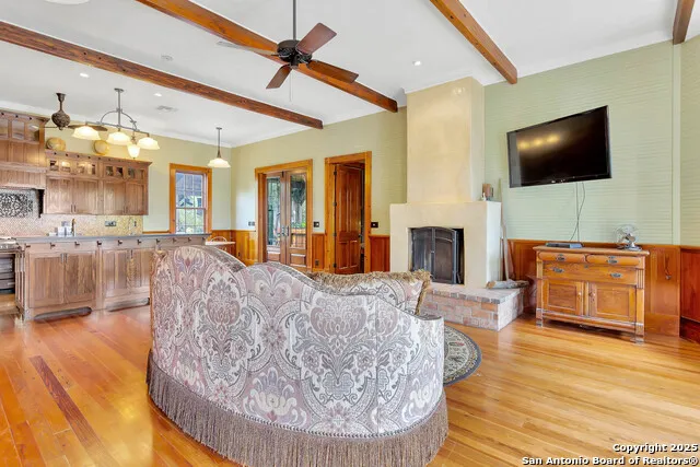 113 james Brackettville, TX 78832
