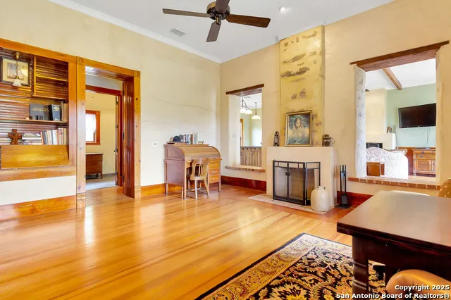 113 james Brackettville, TX 78832