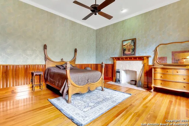 113 james Brackettville, TX 78832
