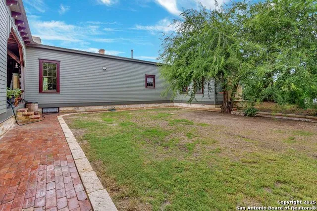 113 james Brackettville, TX 78832