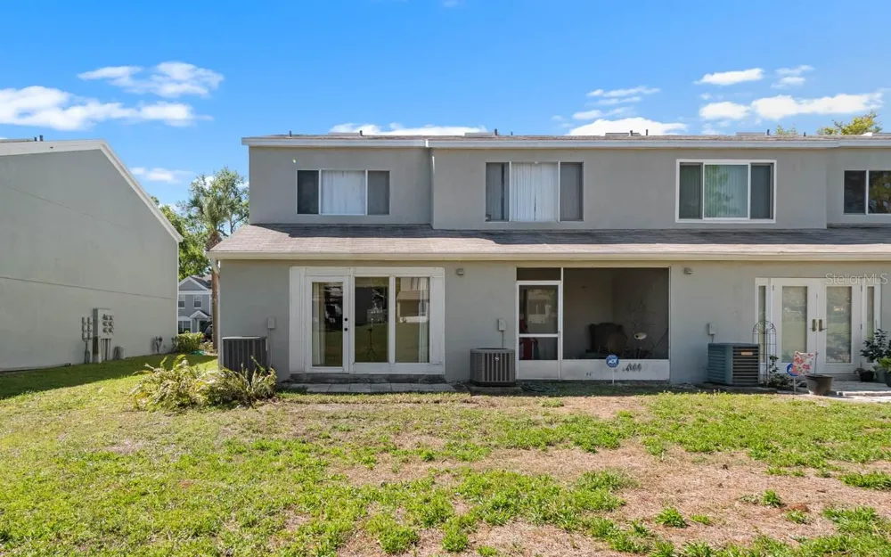 2411 LAKE WOODBERRY CIRCLE Brandon, FL 33510
