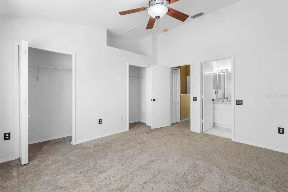 2411 LAKE WOODBERRY CIRCLE Brandon, FL 33510