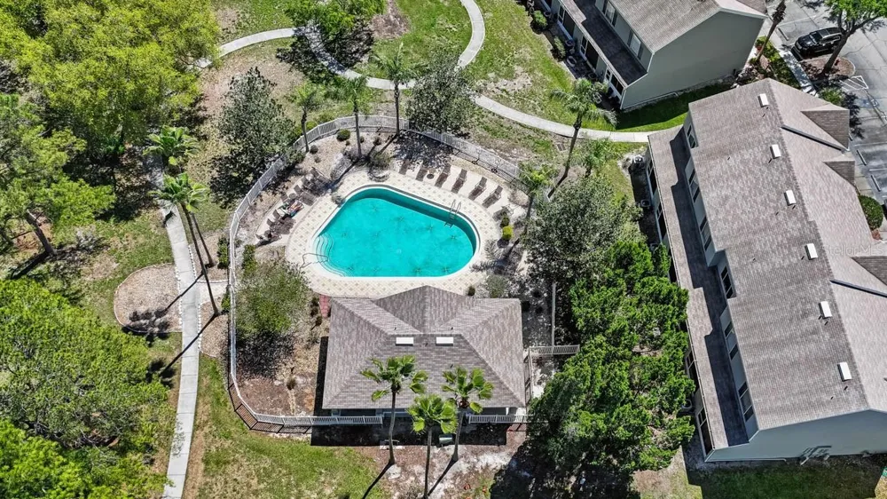 2411 LAKE WOODBERRY CIRCLE Brandon, FL 33510