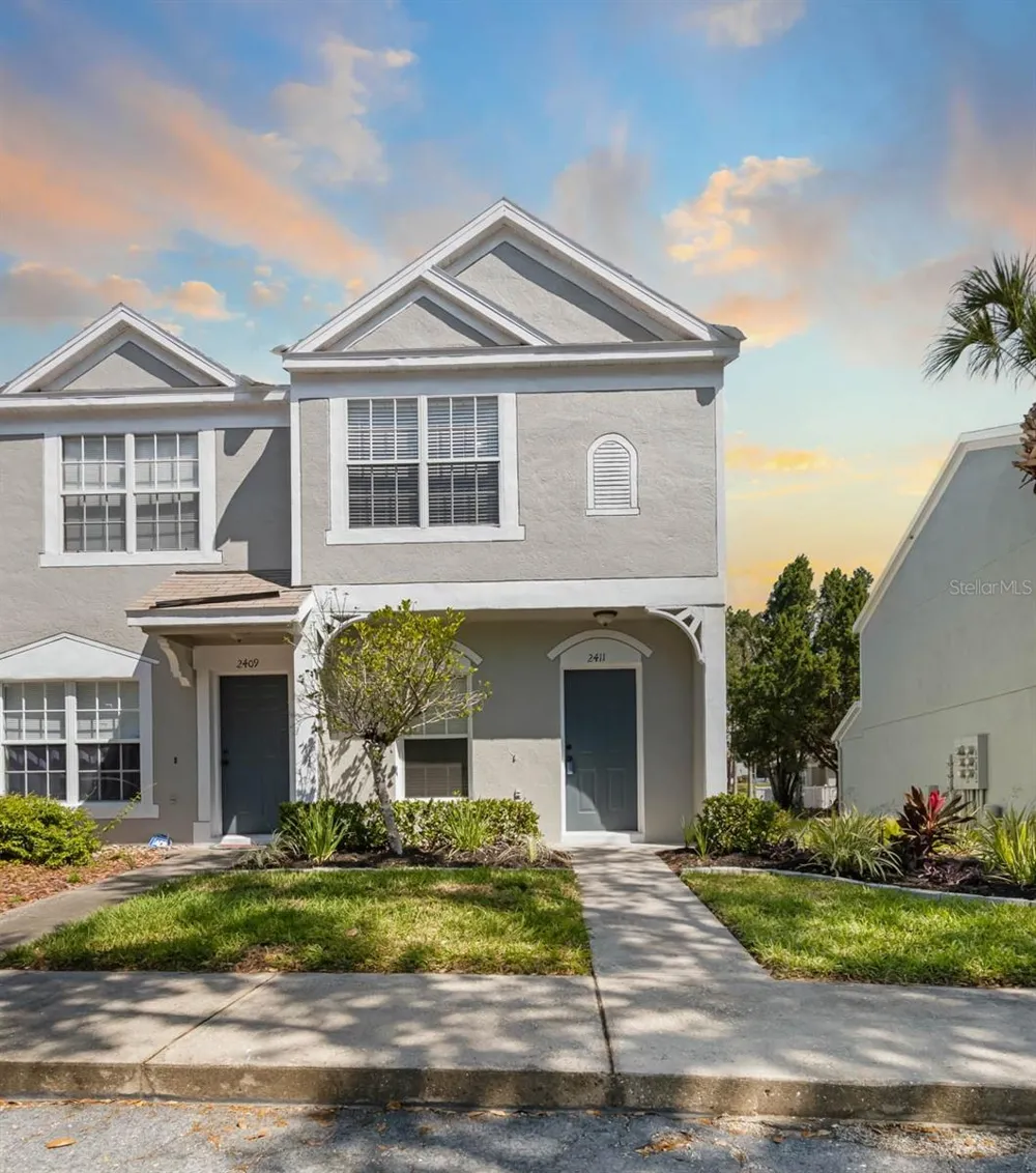 2411 LAKE WOODBERRY CIRCLE Brandon, FL 33510