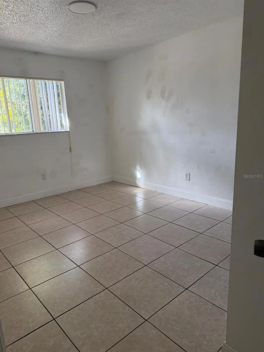 500 E ROSEWOOD LANE #154 Tavares, FL 32778