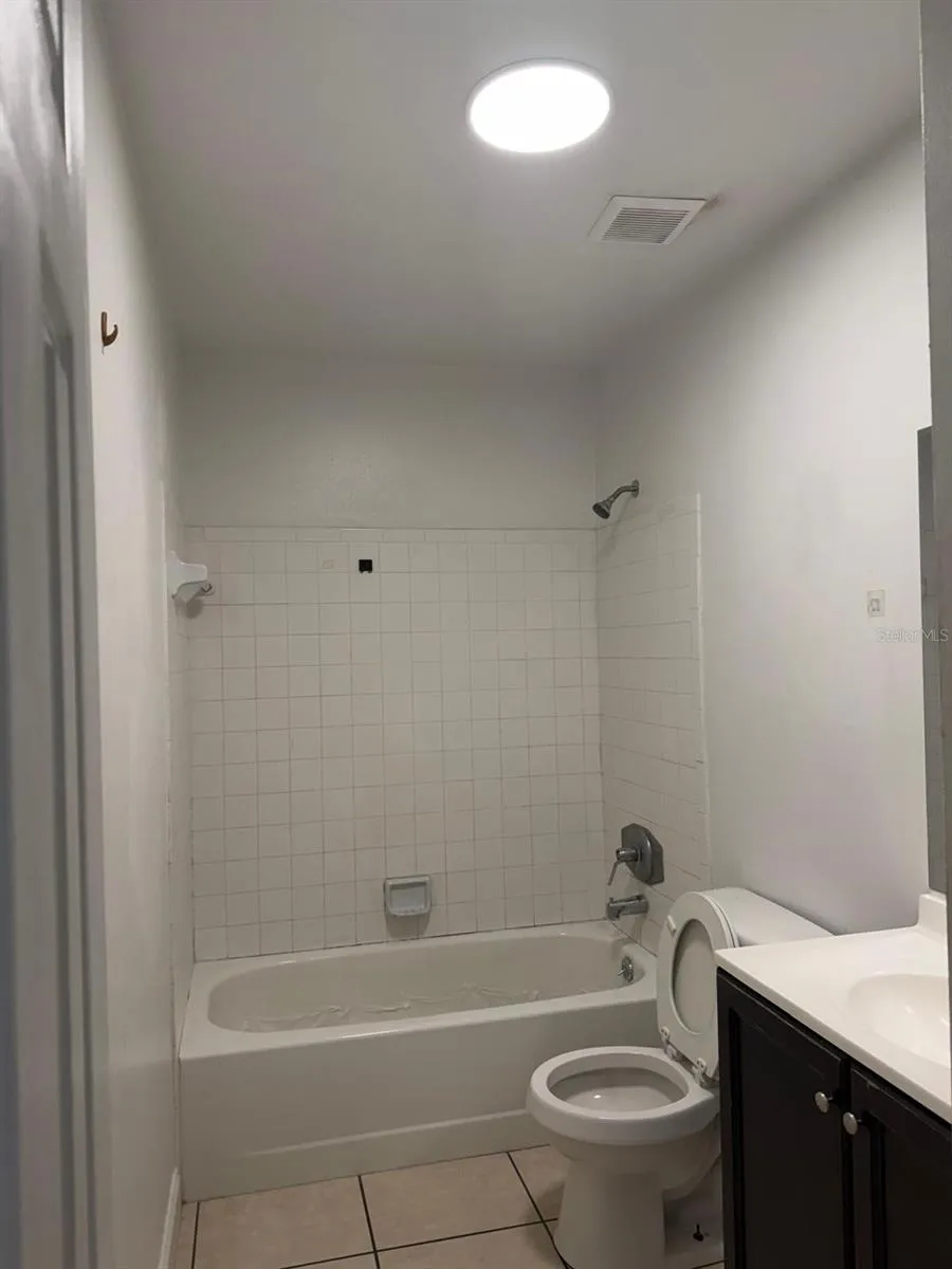 500 E ROSEWOOD LANE #154 Tavares, FL 32778