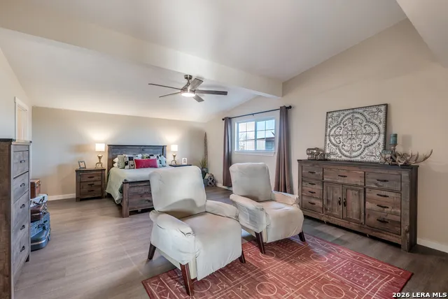 1725 Fm 2504 Poteet, TX 78065
