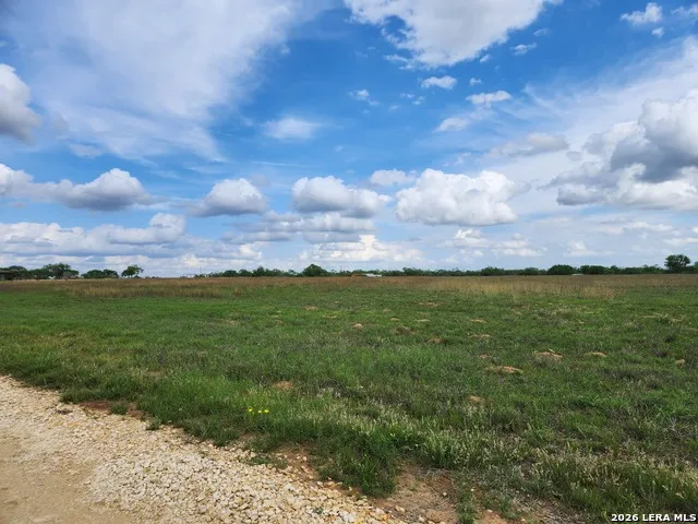 1725 Fm 2504 Poteet, TX 78065