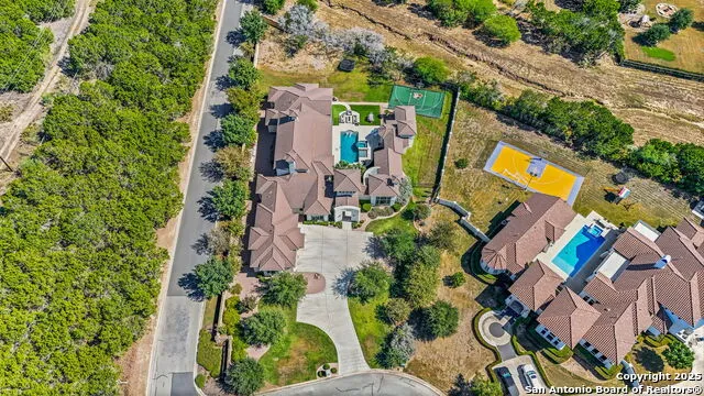 106 Wellesley Shavano Park, TX 78231