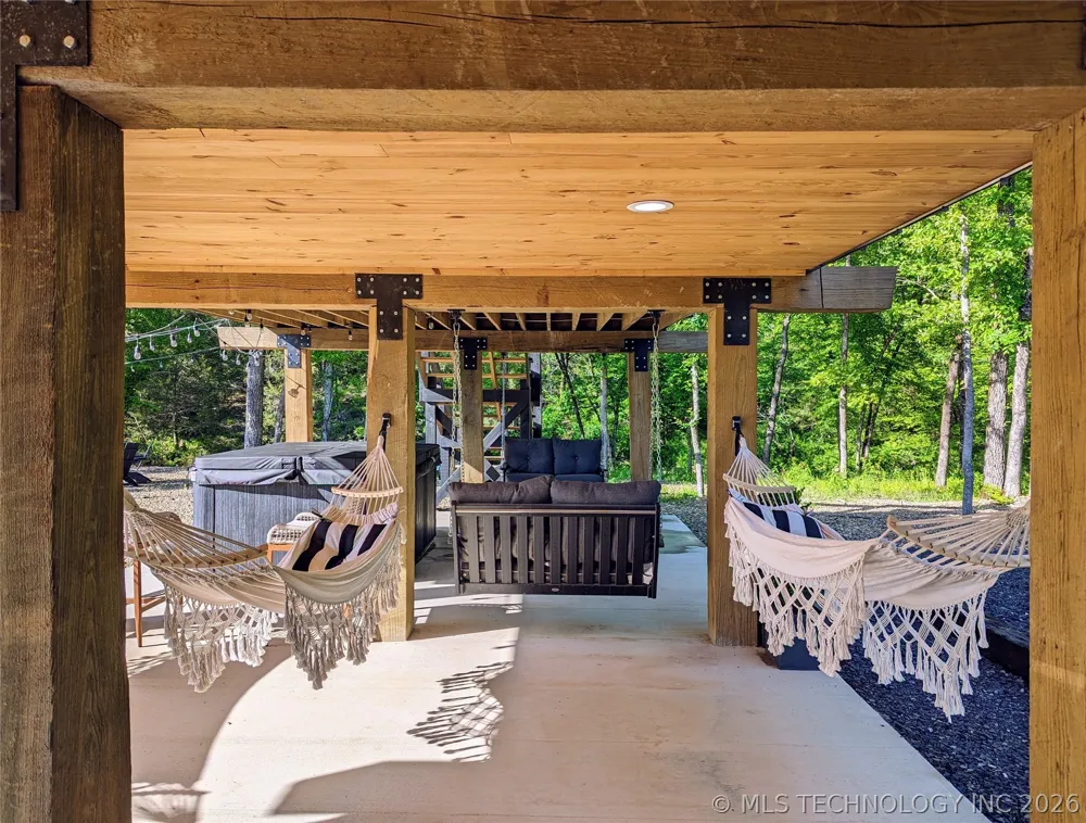 207 Lookout Pines Broken Bow, OK 74728