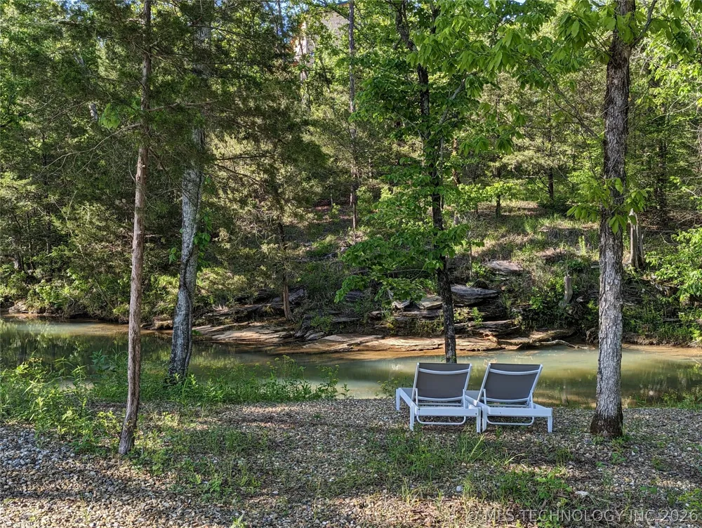 207 Lookout Pines Broken Bow, OK 74728