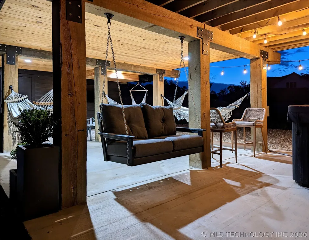 207 Lookout Pines Broken Bow, OK 74728