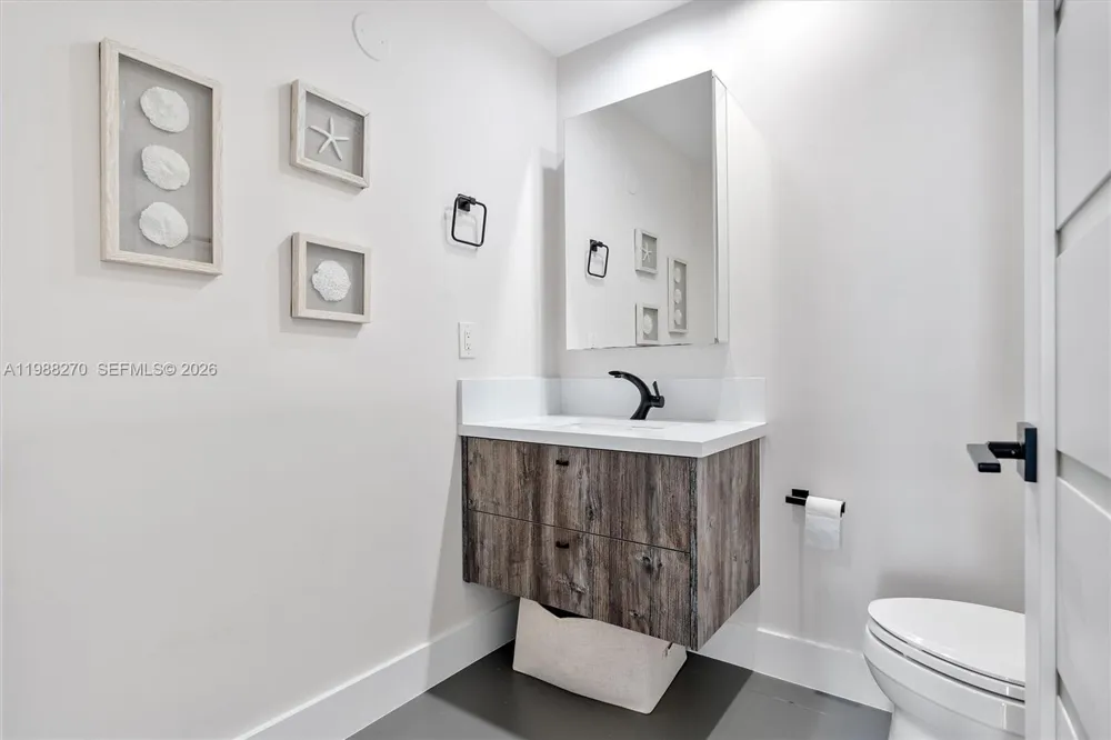 6365 Collins Ave #4307 Miami Beach, FL 33141