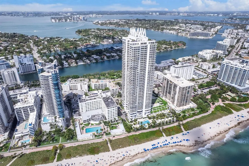 6365 Collins Ave #4307 Miami Beach, FL 33141