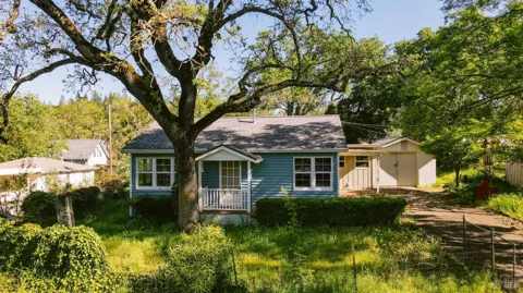 490 Cornish Lane
