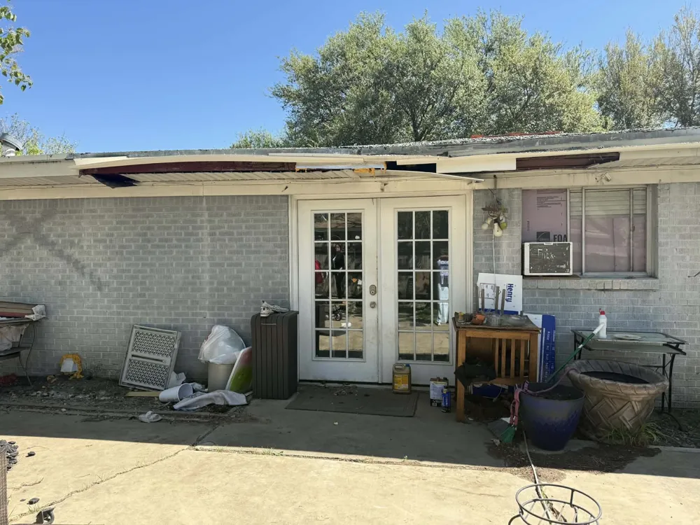 3812 Springbranch Drive Benbrook, TX 76116