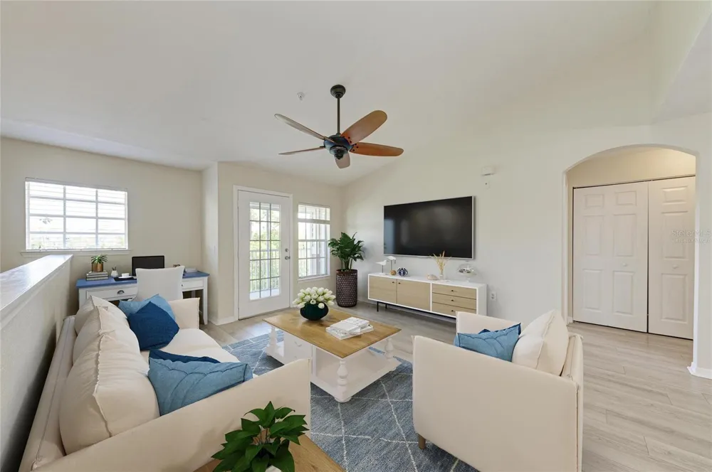 8911 MANOR LOOP #207 Lakewood Ranch, FL 34202