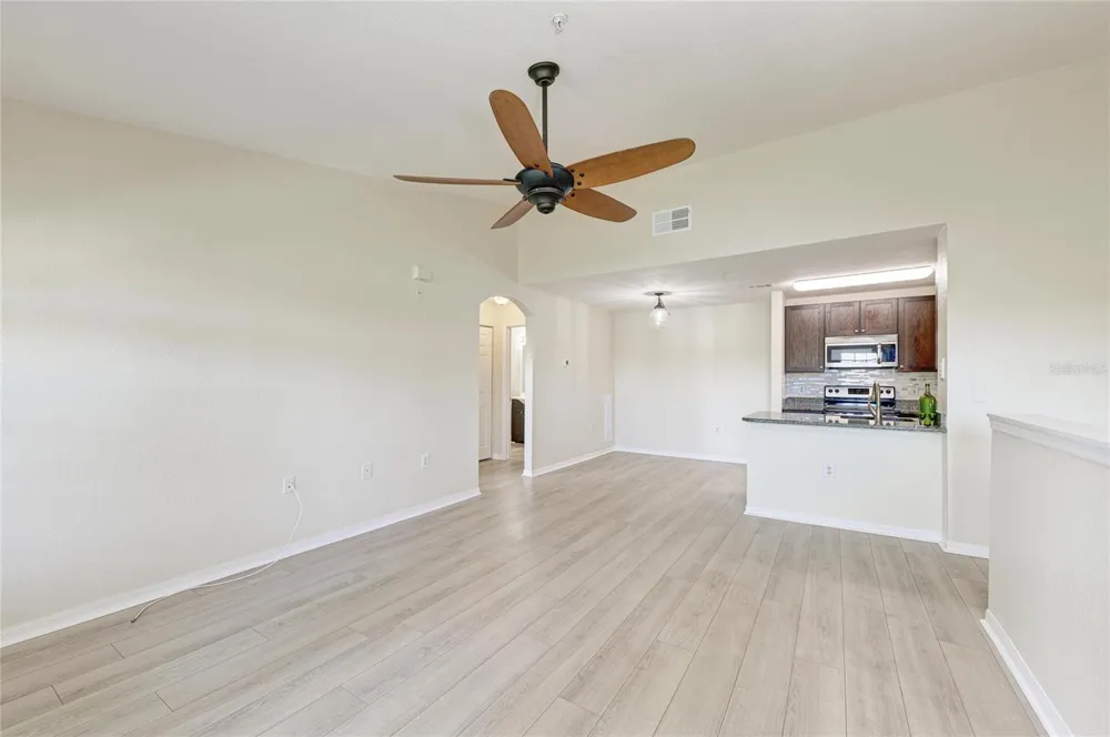 8911 MANOR LOOP #207 Lakewood Ranch, FL 34202
