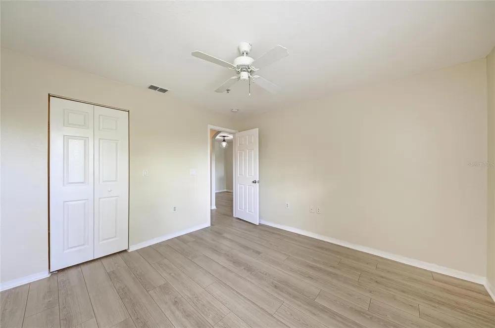 8911 MANOR LOOP #207 Lakewood Ranch, FL 34202