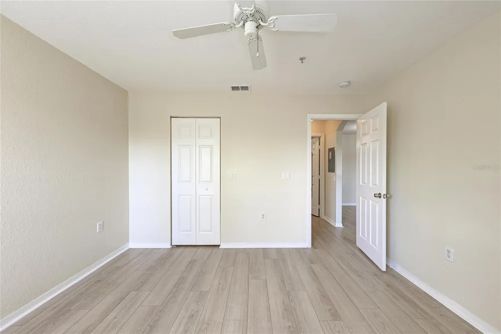 8911 MANOR LOOP #207 Lakewood Ranch, FL 34202
