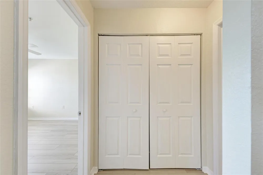 8911 MANOR LOOP #207 Lakewood Ranch, FL 34202
