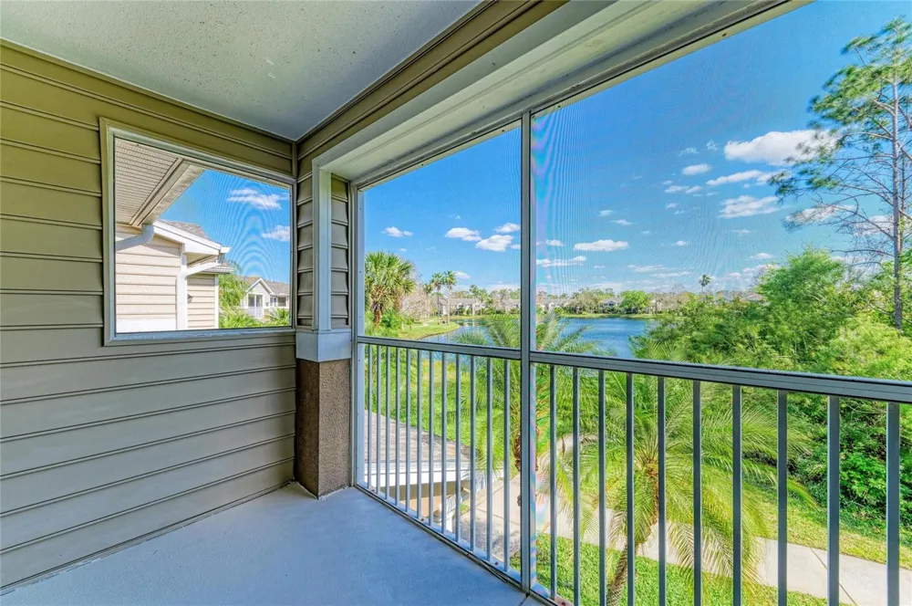 8911 MANOR LOOP #207 Lakewood Ranch, FL 34202