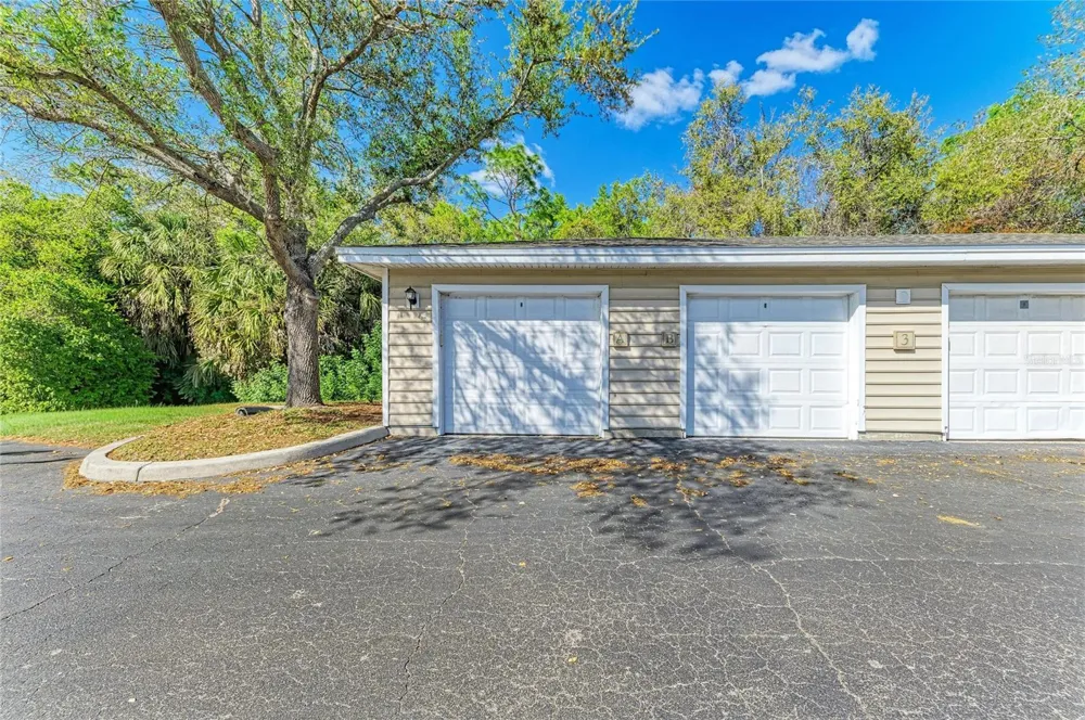 8911 MANOR LOOP #207 Lakewood Ranch, FL 34202