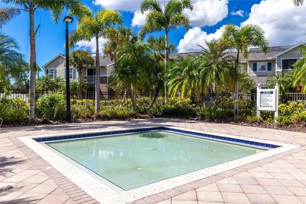 8911 MANOR LOOP #207 Lakewood Ranch, FL 34202