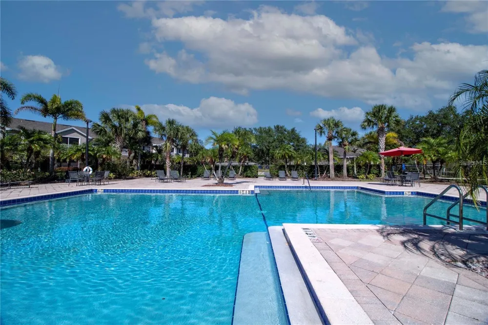 8911 MANOR LOOP #207 Lakewood Ranch, FL 34202