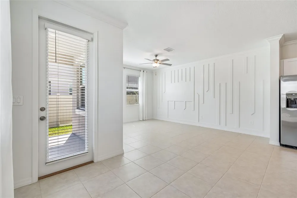 10811 FOWLERS BLUFF COURT Tampa, FL 33647