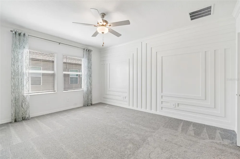 10811 FOWLERS BLUFF COURT Tampa, FL 33647