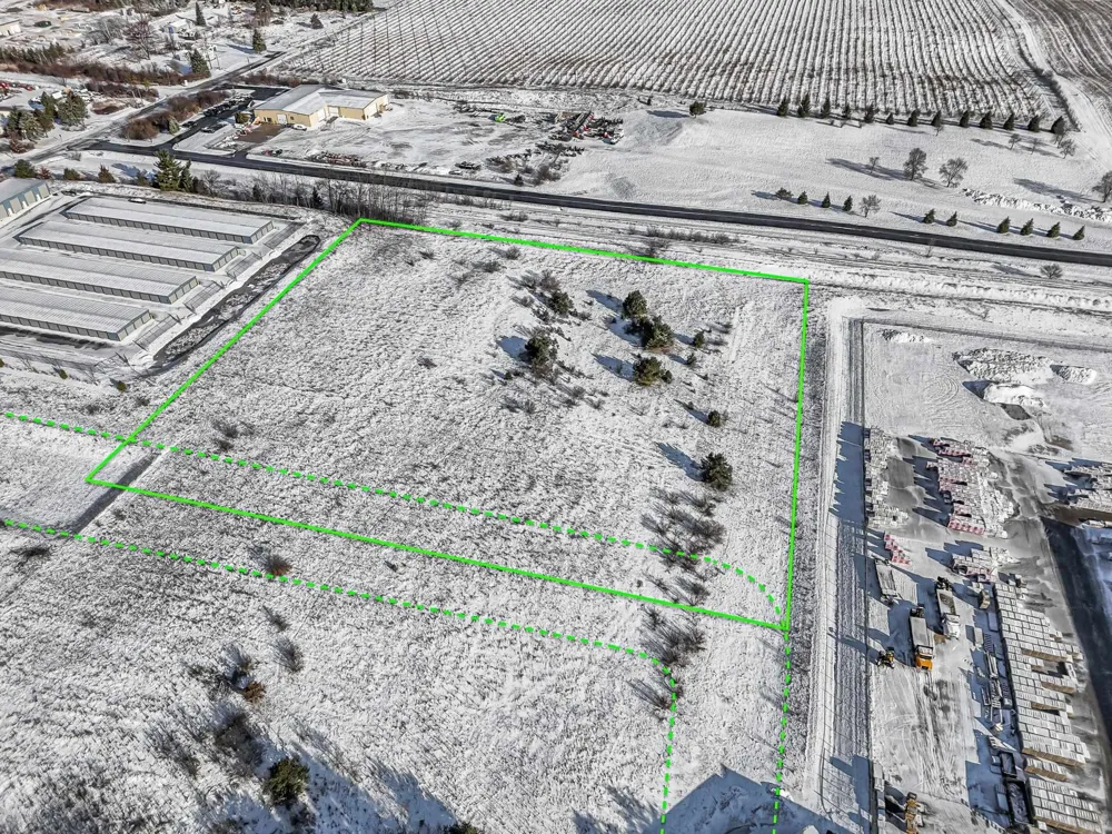 E M 72 Acme Township, MI 49690