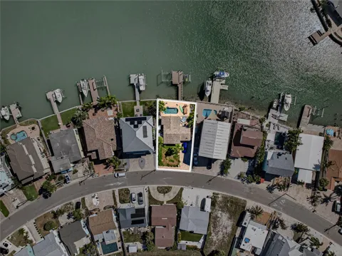 449 S BAYSHORE DRIVE