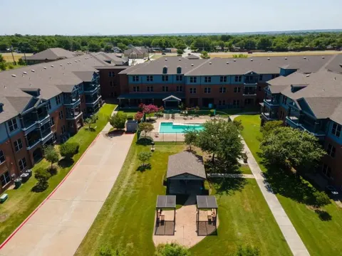 1104 S Carrier Pkwy #50