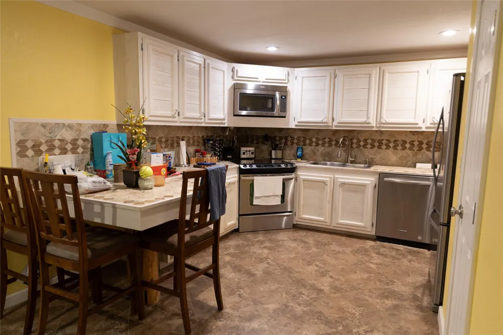 1015 E Tascosa Avenue Kermit, TX 79745