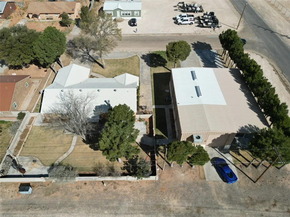 1015 E Tascosa Avenue Kermit, TX 79745