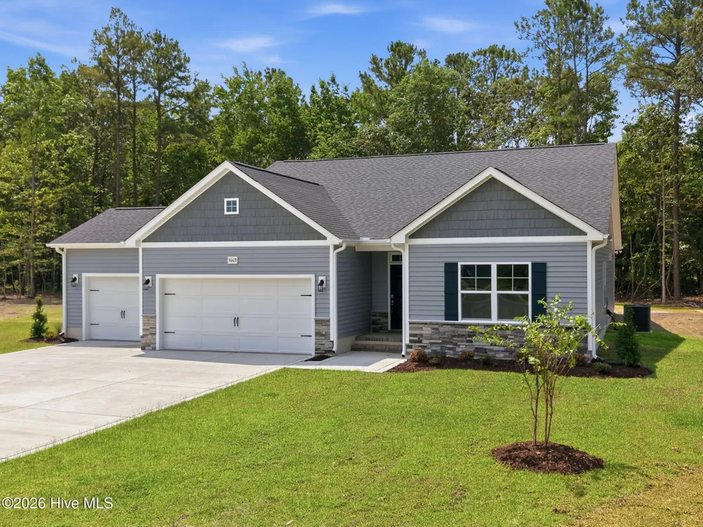 3003 Tucker Hill Drive Grimesland, NC 27837