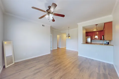 793 Davis Road #111
