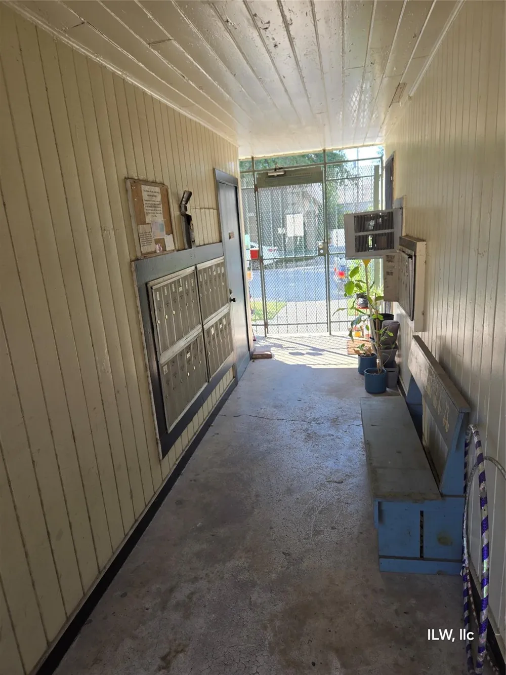 301 Avondale Street #4 Houston, TX 77006