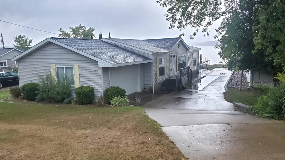 19093 Pike Street Chippewa Township, MI 49342