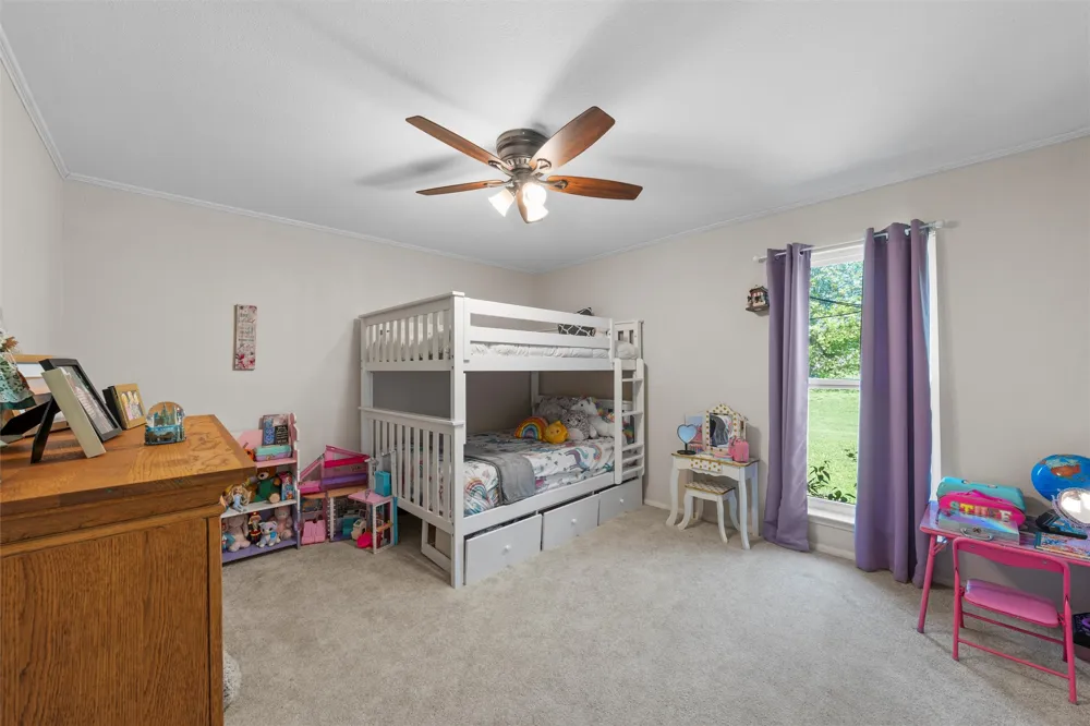 1049 W Moonlight Drive Robinson, TX 76706