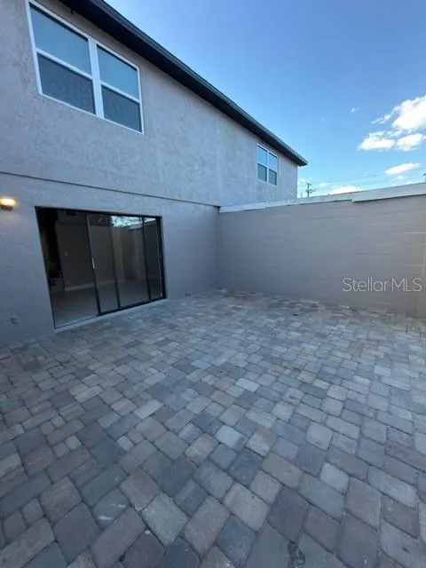 8443 GRADY AVENUE Tampa, FL 33614