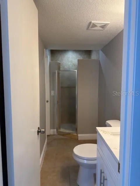 8443 GRADY AVENUE Tampa, FL 33614