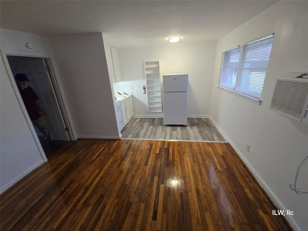 301 Avondale Street #28 Houston, TX 77006