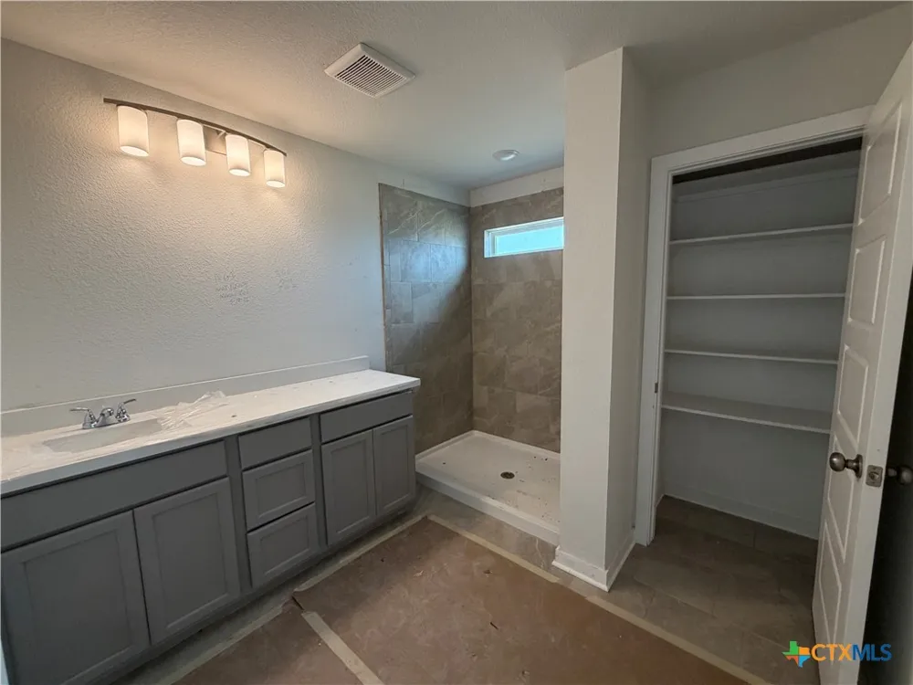 424 Honeydew Way Seguin, TX 78155