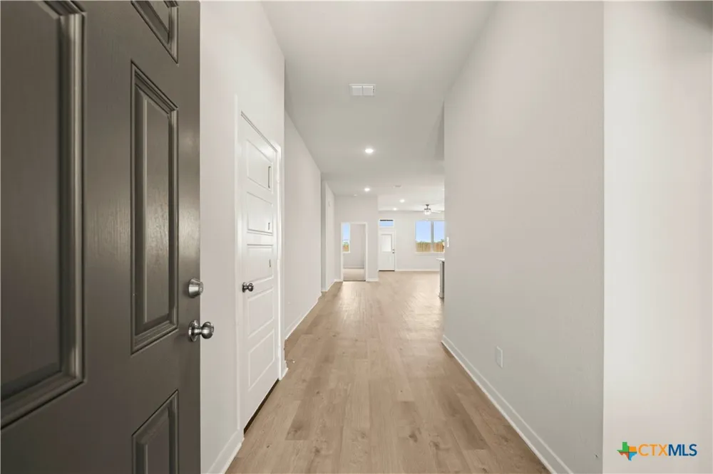 424 Honeydew Way Seguin, TX 78155