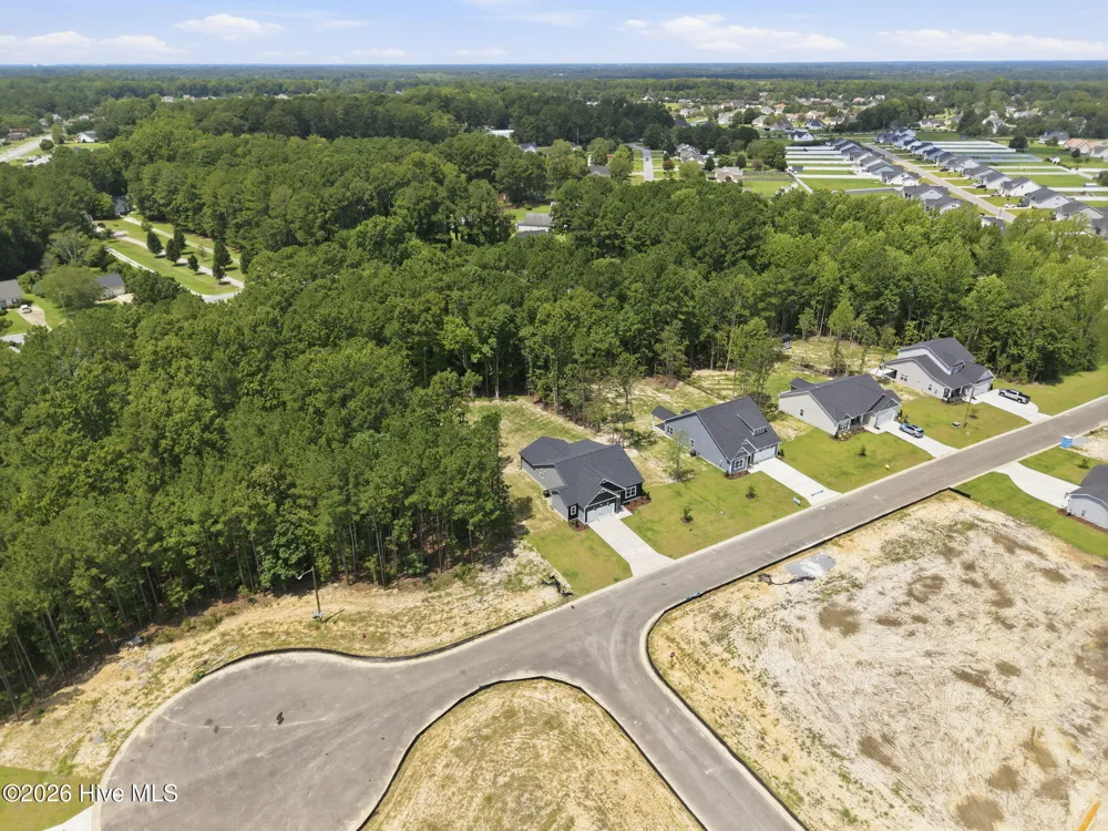 2986 Tucker Hill Drive Grimesland, NC 27837